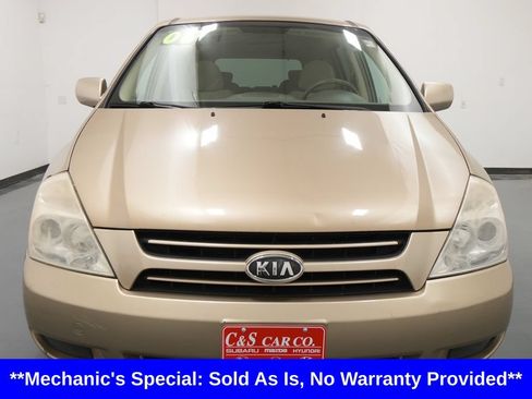 Used 2006 Kia Sedona FWD image 2