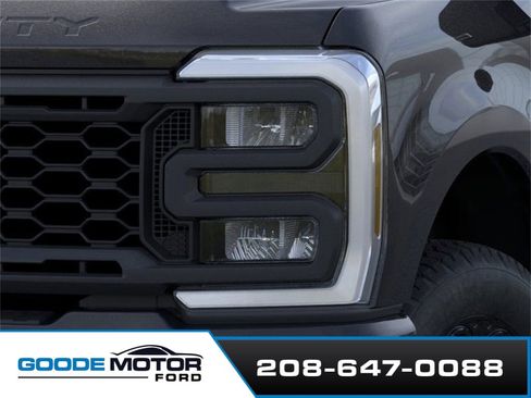 New 2025 Ford F350 Lariat w/ Lariat Ultimate Package image 18