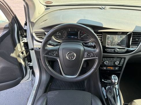 Certified 2022 Buick Encore Preferred w/ Safety Package AWD/4WD image 15