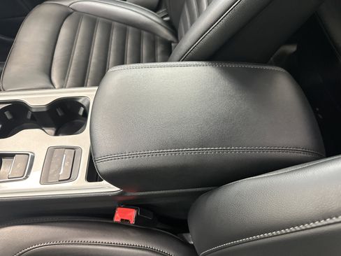 Used 2024 Ford Edge SEL w/ Convenience Package image 31