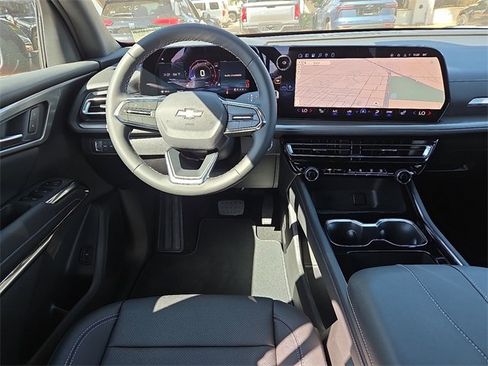 New 2026 Chevrolet Traverse LT w/ Driver Confidence Package image 9