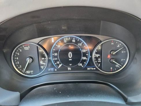 Used 2024 Buick Enclave Premium image 27