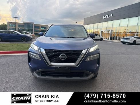 Used 2023 Nissan Rogue SV AWD/4WD image 7