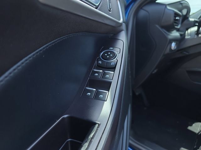 Used 2020 Ford Explorer XLT RWD image 17