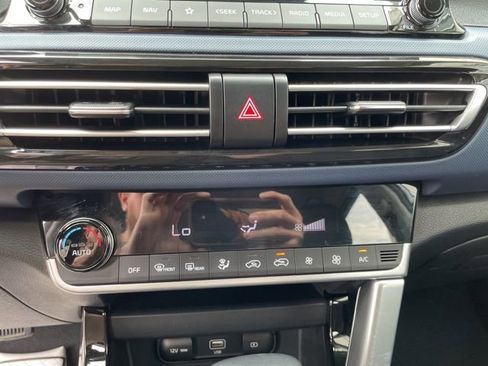 Certified 2023 Kia Seltos S w/ Navigation Package image 14