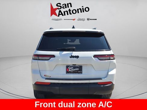 Certified 2025 Jeep Grand Cherokee L Laredo image 7