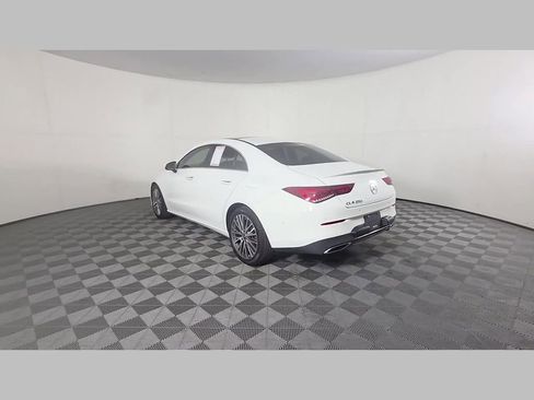 Used 2023 Mercedes-Benz CLA 250 image 45