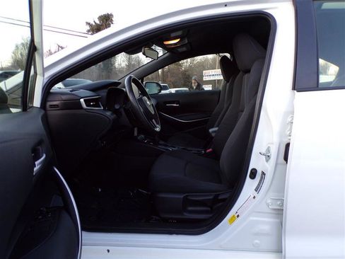 Used 2022 Toyota Corolla SE image 15