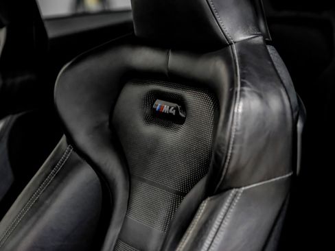 Used 2018 BMW M4 Coupe image 30
