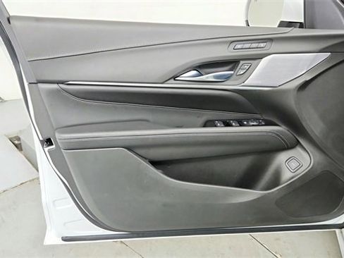 Certified 2023 Cadillac CT4 Premium Luxury image 11