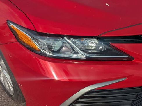 Used 2024 Toyota Camry LE w/ Convenience Package FWD image 8