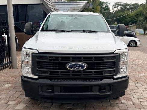 Used 2024 Ford F250 XL w/ 360-Degree Camera Package RWD image 4