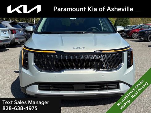 New 2026 Kia Carnival EX image 2