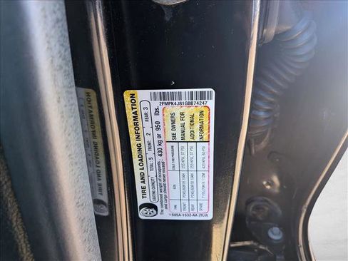 Used 2016 Ford Edge SEL w/ Equipment Group 201A image 21