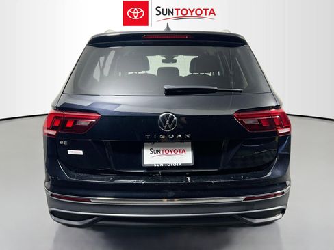 Used 2024 Volkswagen Tiguan SE FWD image 5