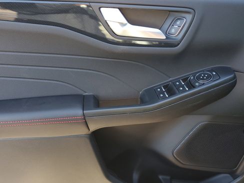 New 2026 Ford Escape ST-Line w/ Tech Pack #1 image 8