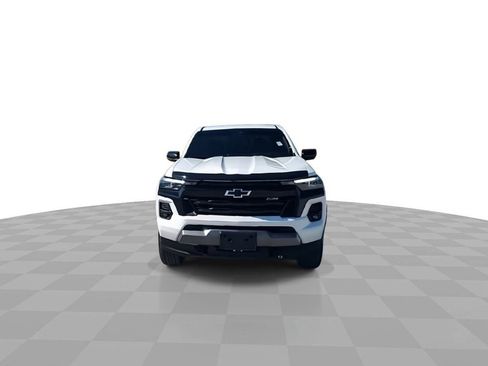 Used 2023 Chevrolet Colorado Z71 w/ Z71 Convenience Package 2 image 3