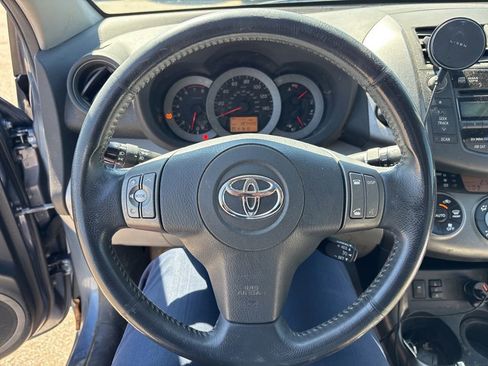 Used 2010 Toyota RAV4 Limited image 22