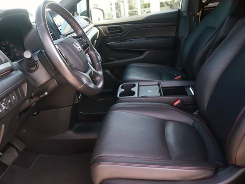 Used 2025 Honda Odyssey Sport-L image 14