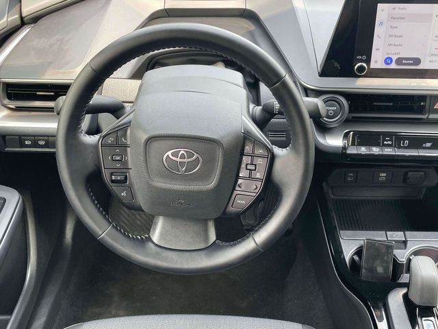 Certified 2025 Toyota Prius FWD image 16