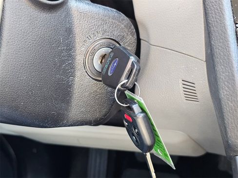 Used 2017 Subaru Forester 2.5i Limited w/ Popular Package #2 image 34