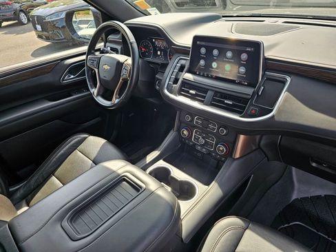 Used 2021 Chevrolet Tahoe High Country w/ Premium Package AWD/4WD image 32