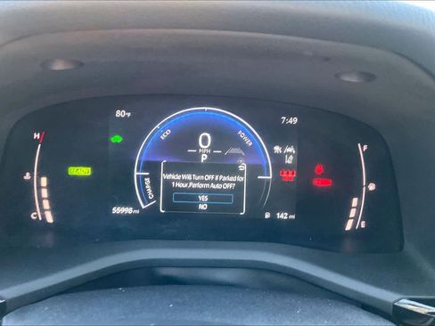 Used 2025 Toyota Camry SE FWD image 23