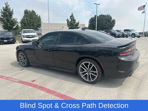Used 2023 Dodge Charger R/T w/ Plus Group RWD image 4