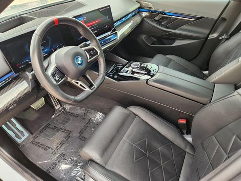 Used 2024 BMW i5 M60 w/ Executive Package AWD/4WD image 13