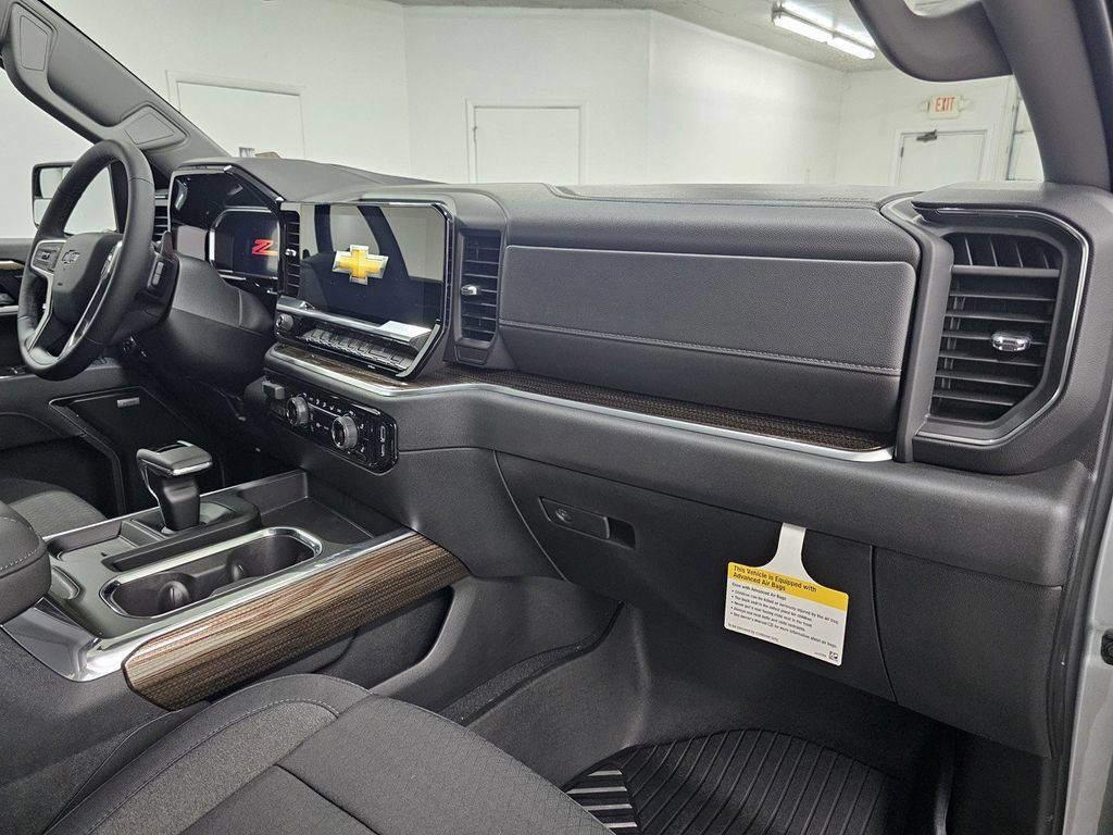 New 2026 Chevrolet Silverado 1500 RST w/ All Star Edition Plus AWD/4WD image 14