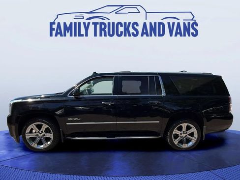 Used 2018 GMC Yukon XL Denali AWD/4WD image 2