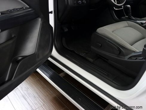 Used 2019 Chevrolet Colorado W/T w/ Custom Special Edition image 25