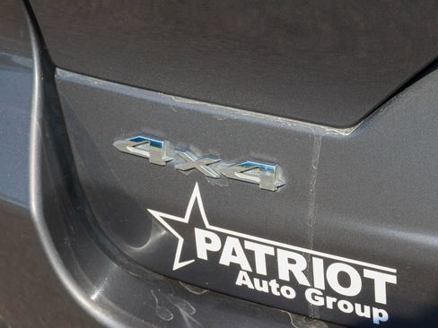 Used 2024 Jeep Grand Cherokee Laredo AWD/4WD image 30