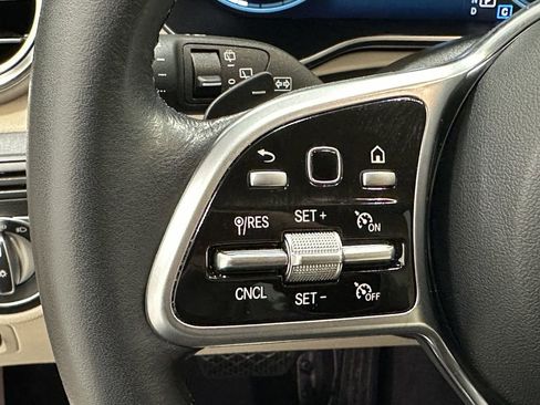 Certified 2022 Mercedes-Benz GLC 300 image 27