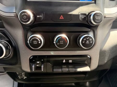 Used 2023 RAM 3500 Tradesman w/ Chrome Appearance Group AWD/4WD image 13