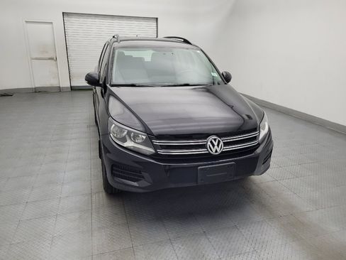 Used 2017 Volkswagen Tiguan S FWD image 14