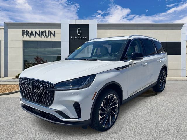 New 2026 Lincoln Aviator Reserve AWD/4WD image 3