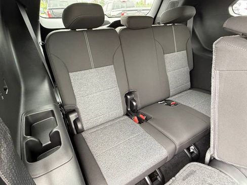 New 2025 GMC Acadia Elevation w/ LPO, Floor Liner Package image 16