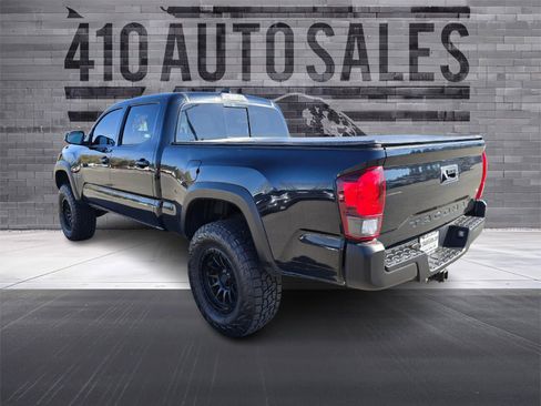 Used 2015 Toyota Tacoma 4x4 Double Cab w/ TRD Sport Package image 8