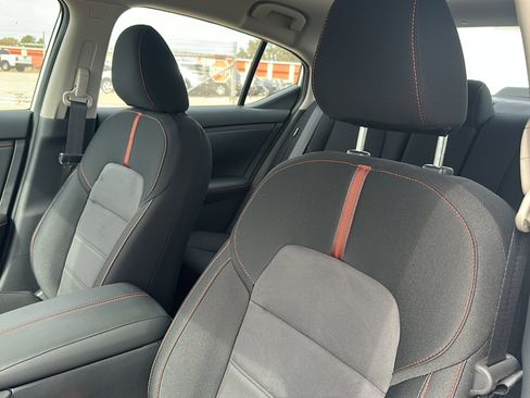 New 2025 Nissan Sentra SR image 11