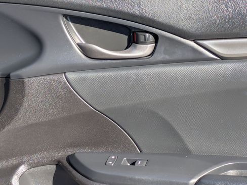 Used 2021 Honda Civic Sport image 34