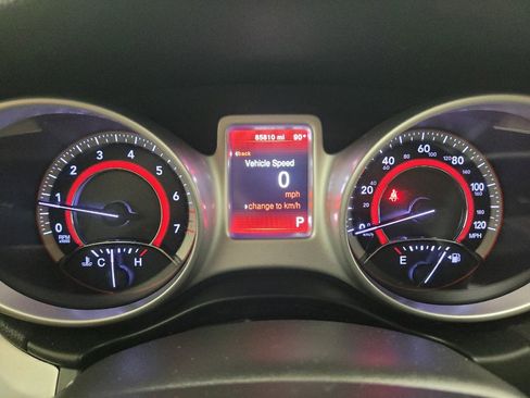 Used 2020 Dodge Journey SE w/ SE Popular Equipment Group FWD image 23