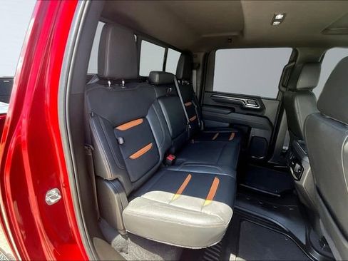 Used 2024 GMC Sierra 2500 AT4 w/ AT4 Premium Plus Package AWD/4WD image 27