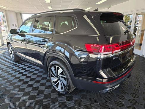 Used 2025 Volkswagen Atlas SE AWD/4WD image 5
