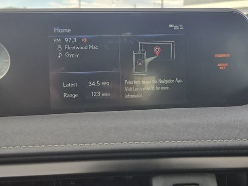 Used 2019 Lexus UX 200 w/ Premium Package FWD image 18