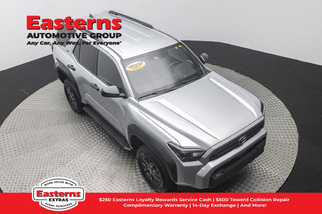 Used 2025 Toyota 4Runner SR5 AWD/4WD image 4
