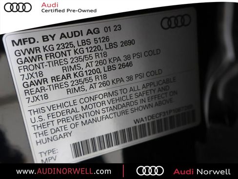 Certified 2023 Audi Q3 2.0T Premium w/ Convenience Package image 3