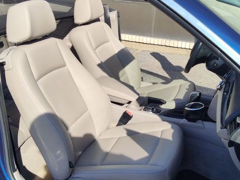 Used 2013 BMW 128i Convertible image 15