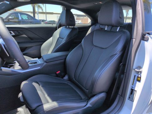 Used 2026 BMW 230i Coupe w/ Convenience Package RWD image 16