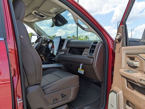 New 2026 RAM 2500 Limited AWD/4WD image 52
